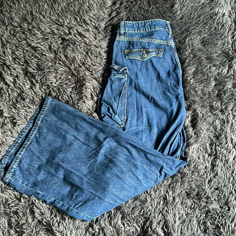 Forever 21 cargo jeans